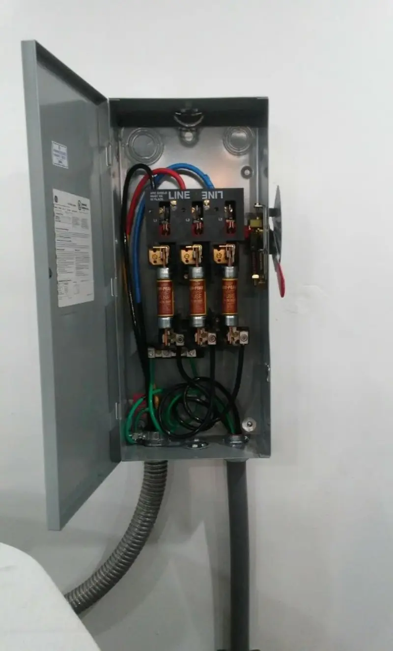 Three-phase disconnect switch installed for Electrical Wiring & Rewiring in Rockland